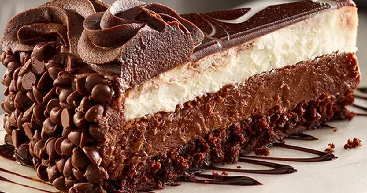 Olive Garden Black Tie Mousse Cake
