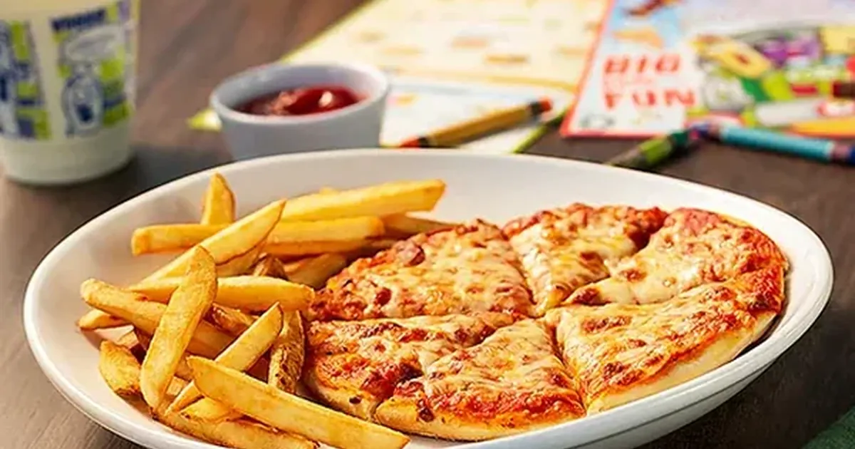 Olive Garden Kids Cheese Pizza